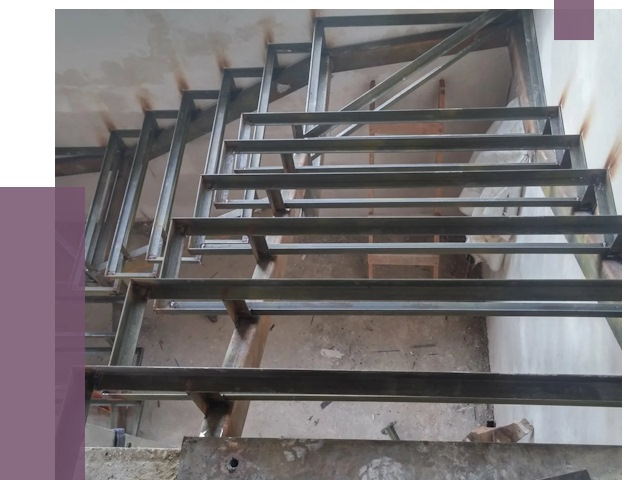 Демонтаж лестниц в Осинниках от 4305 руб. 