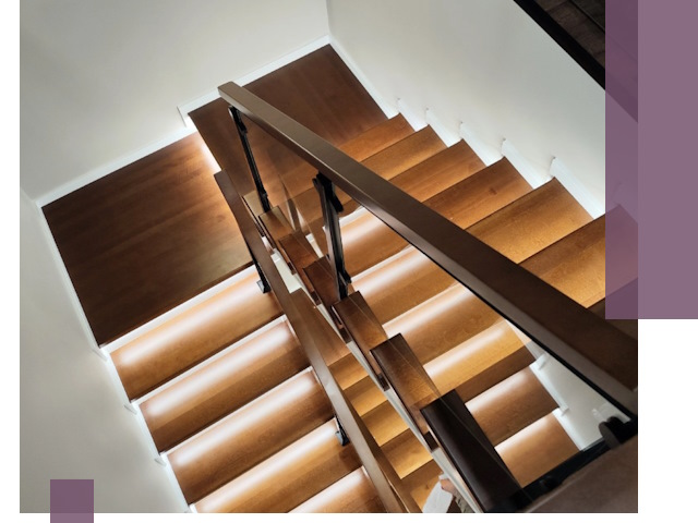 Изготовление П-образных лестниц под ключ в Осинниках