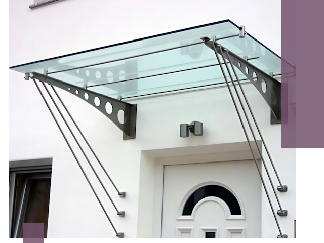 Козырьки над входом под ключ в Осинниках — изготовление и монтаж