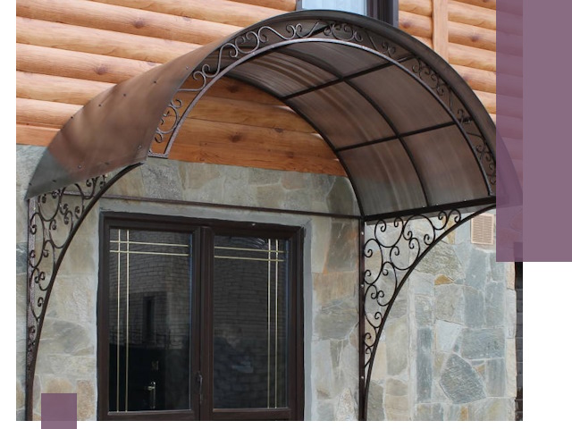 Арочные козырьки под ключ в Осинниках: изготовление и монтаж
