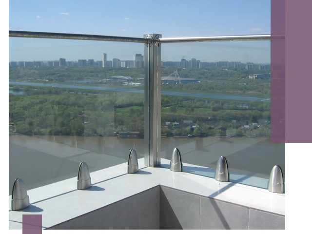 Стеклянные парапеты премиум класса в Осинниках для домов и бизнесов